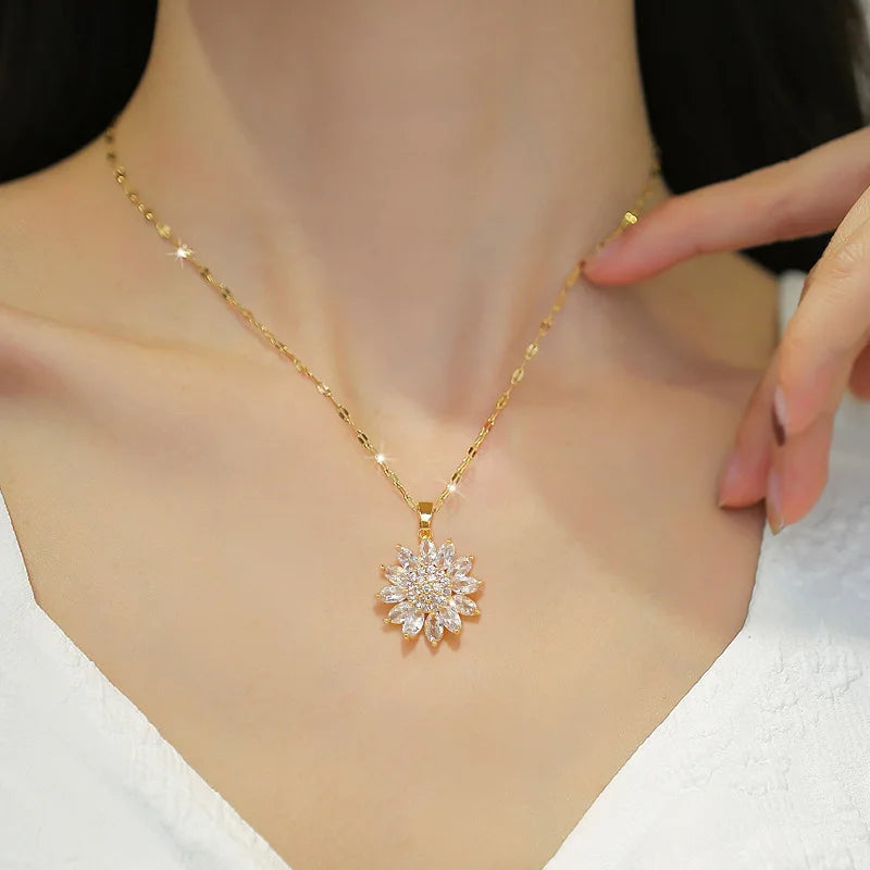 Fashion Sunflower Light Luxury Wedding Necklace Personality Simple Versatile Flower Clavicle Chain Pendant