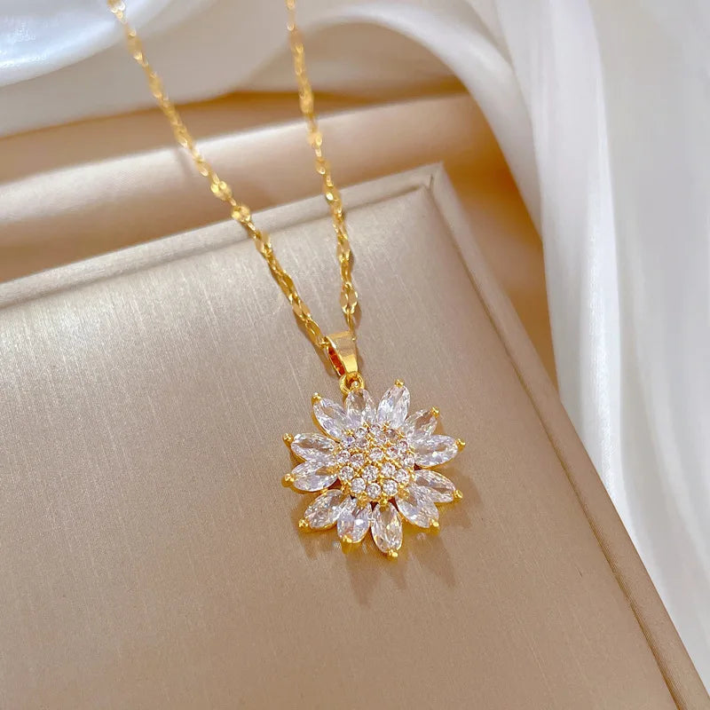 Fashion Sunflower Light Luxury Wedding Necklace Personality Simple Versatile Flower Clavicle Chain Pendant