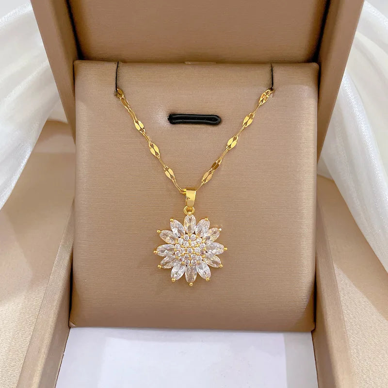 Fashion Sunflower Light Luxury Wedding Necklace Personality Simple Versatile Flower Clavicle Chain Pendant